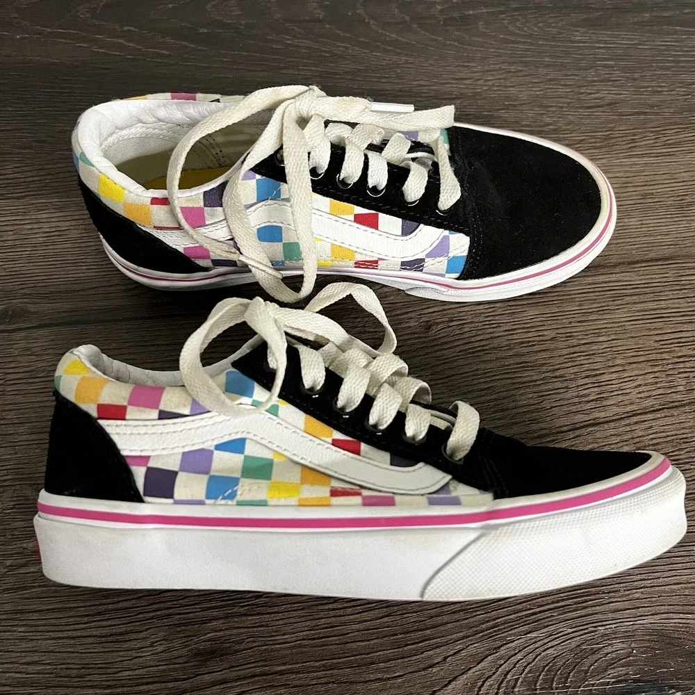 VANS Missy Rainbow Checkerboard Old Skool Lace Up Skate Girls Size 2.5